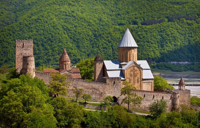 Georgian_Fortress_Ananuri